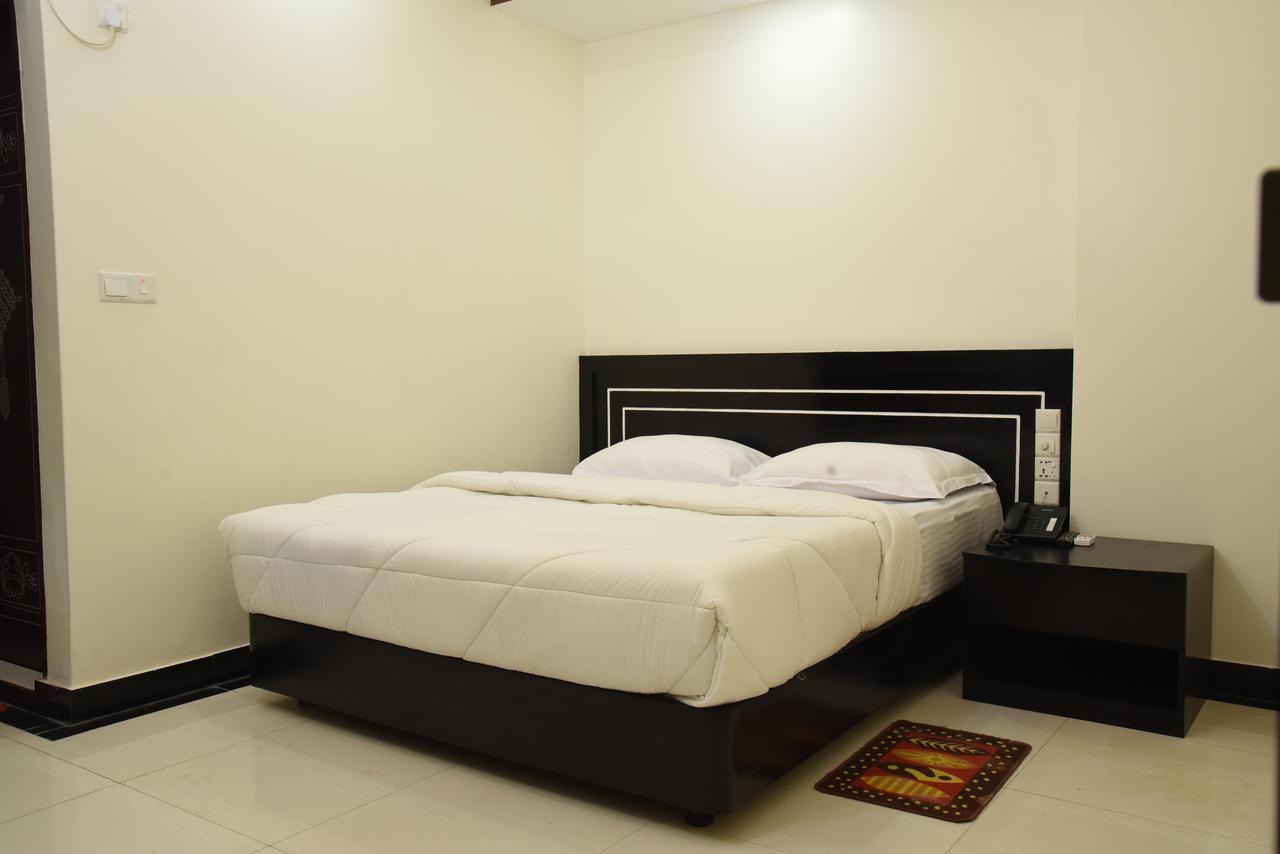 Hotel Elaf International 库克斯巴扎 外观 照片